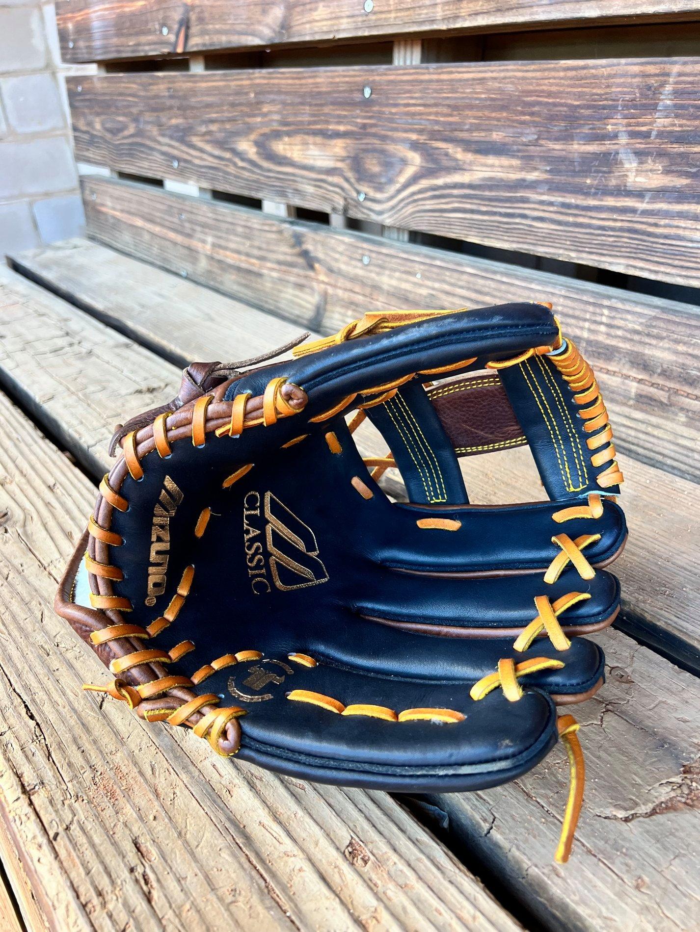 Chipper Jones MCL-5001 Classic Pro '99 11.75