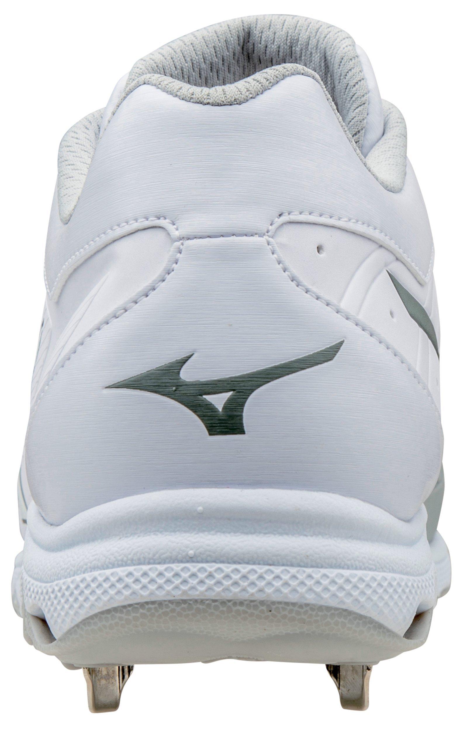 mizuno cleats with pitching toe