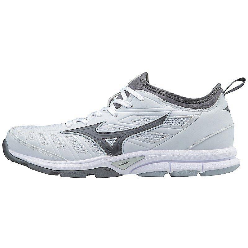 mizuno womens softball shoes