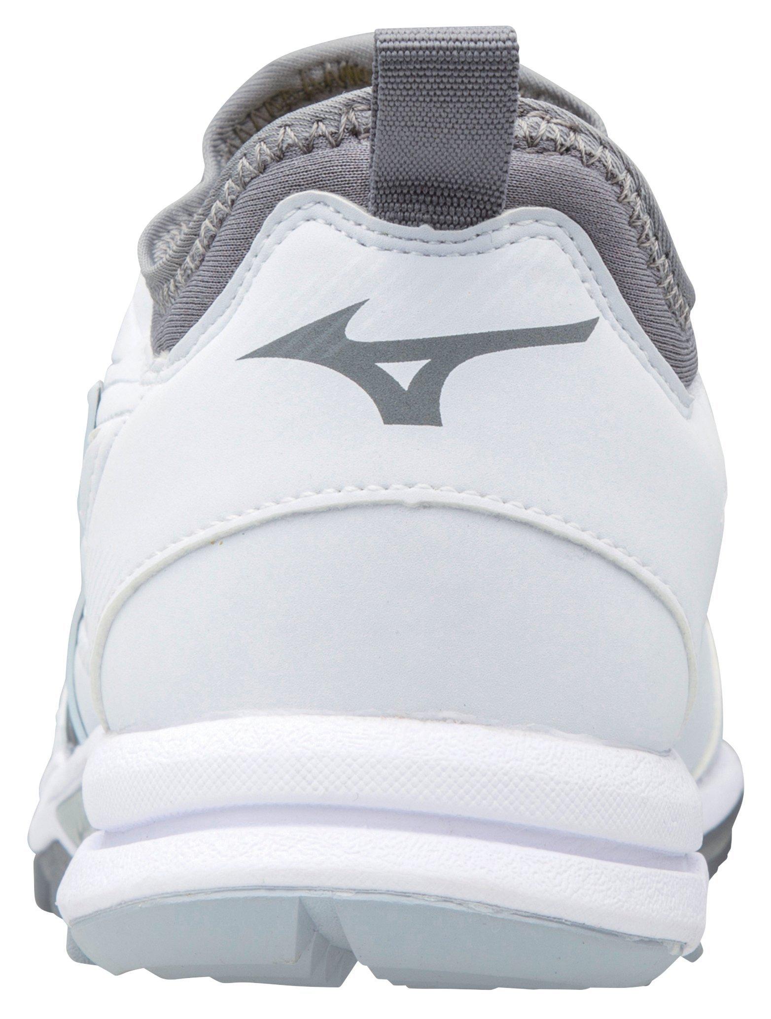 mizuno players trainer 2