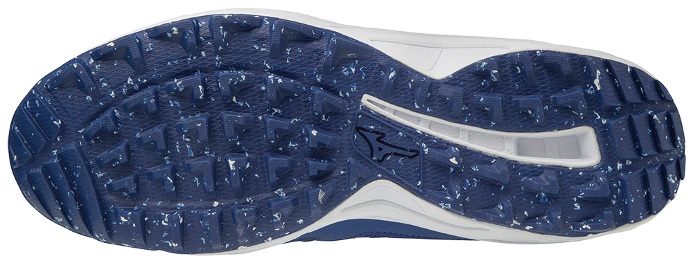 mizuno dominant all surface low turf shoe