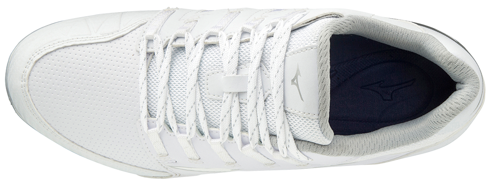 jennie finch softball cleats