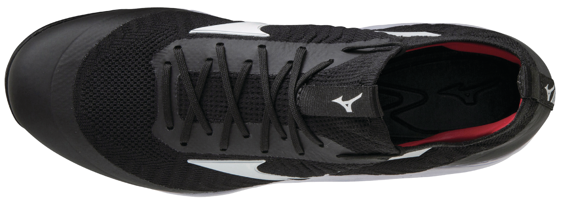 mizuno dominant as turf