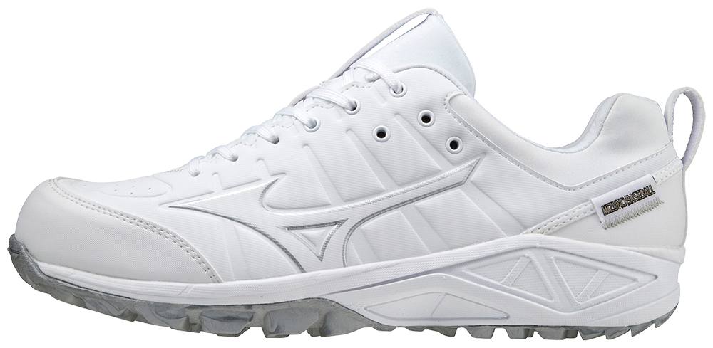 mizuno turf shoes