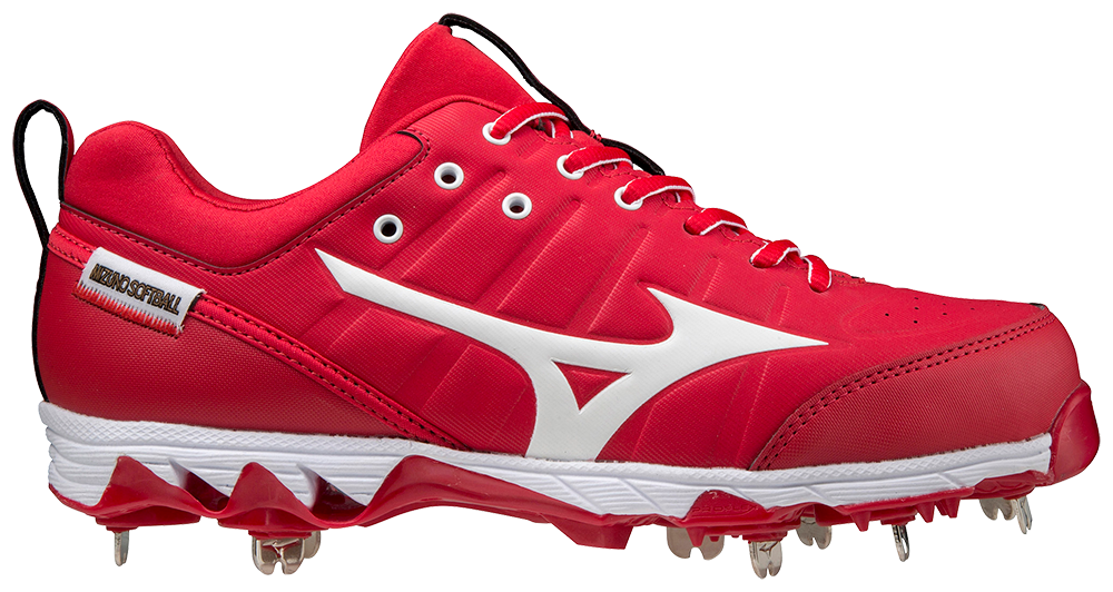 9-Spike Swift 7 Low Womens Metal Softball Cleat - Mizuno USA