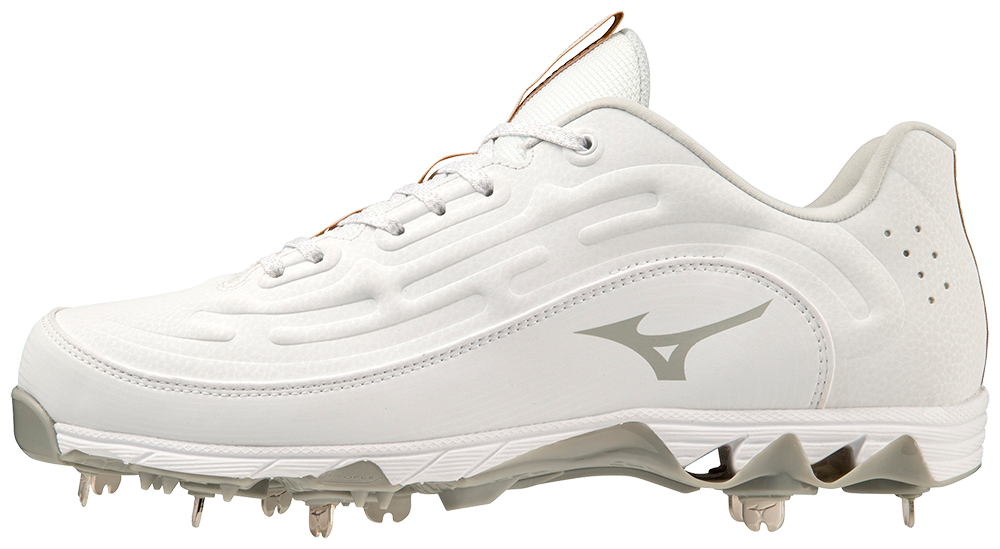 9-Spike® Ambition 3 Low Men's Metal Baseball Cleat - Mizuno Canada