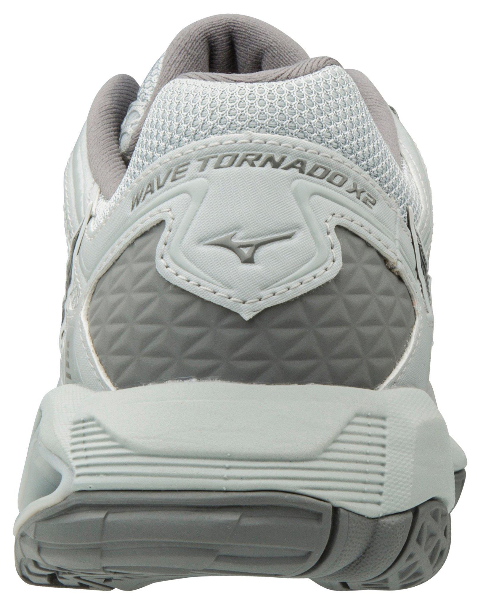 mizuno wave tornado 4 silver