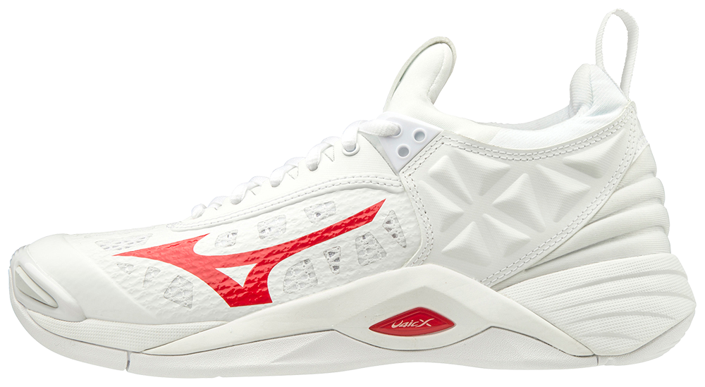 mizuno wave momentum white