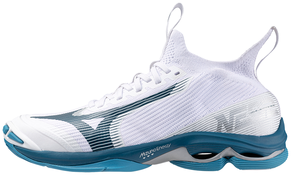 ミズノ　ウェーブライトニングネオ2 ウエーブライトニング NEO2｜実際に履いて本気で評価してみた