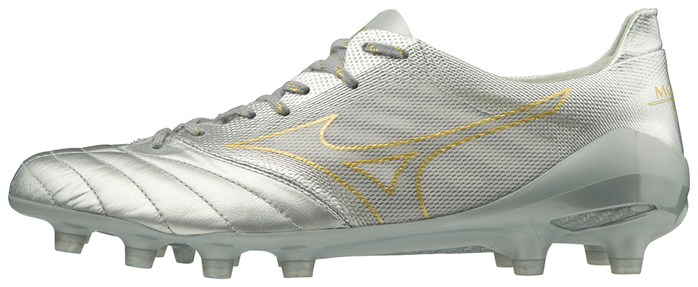 mizuno soccer cleats