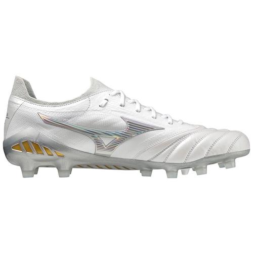 Morelia Neo III Beta Made in Japan, Soccer Cleats for Speed