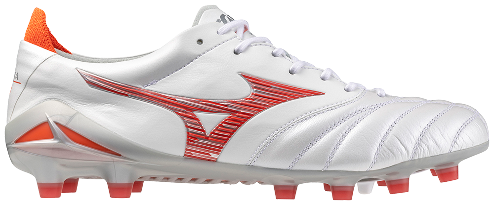 Mizuno Morelia ホワイトスパイク 収納袋付き Mizuno Morelia ホワイトスパイク 収納袋付き Mizuno Morelia ホワイト