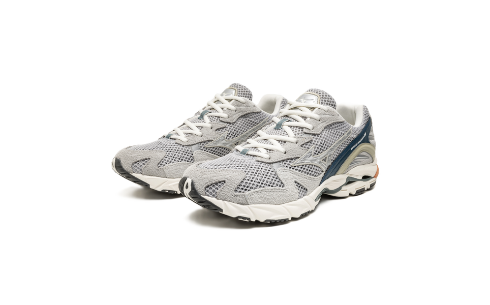 MIZUNO   - WAVE RIDER 10 SPORTS STYLE SHOE - 590132
