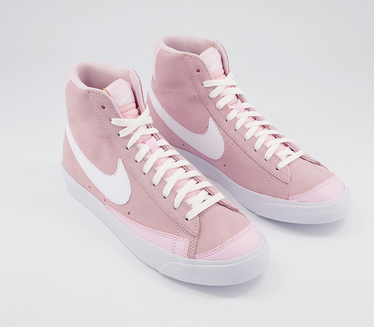 Nike Blazer Mid 77 Trainers Pink Foam Pink Foam - Hers trainers
