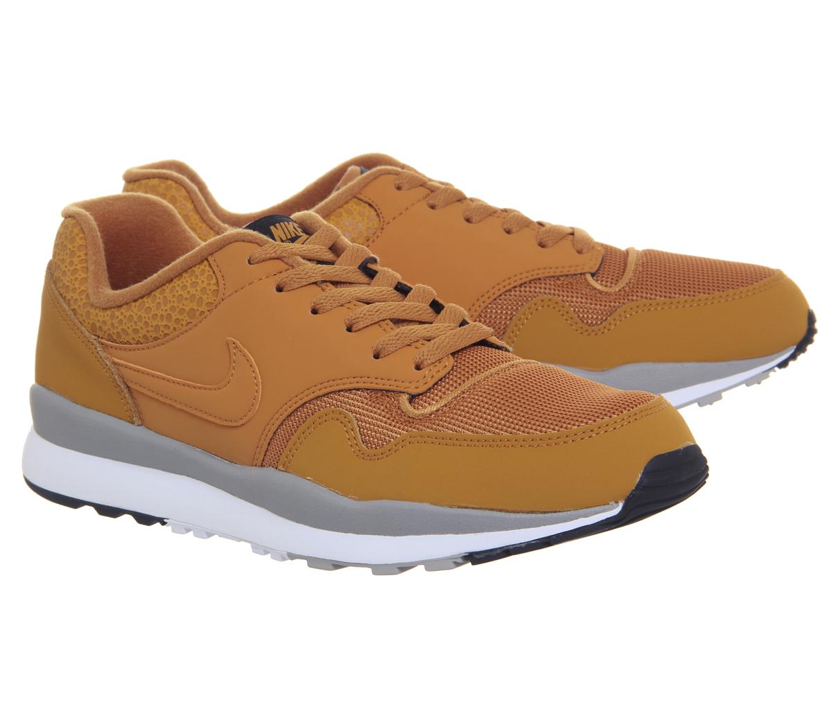 nike air safari orange