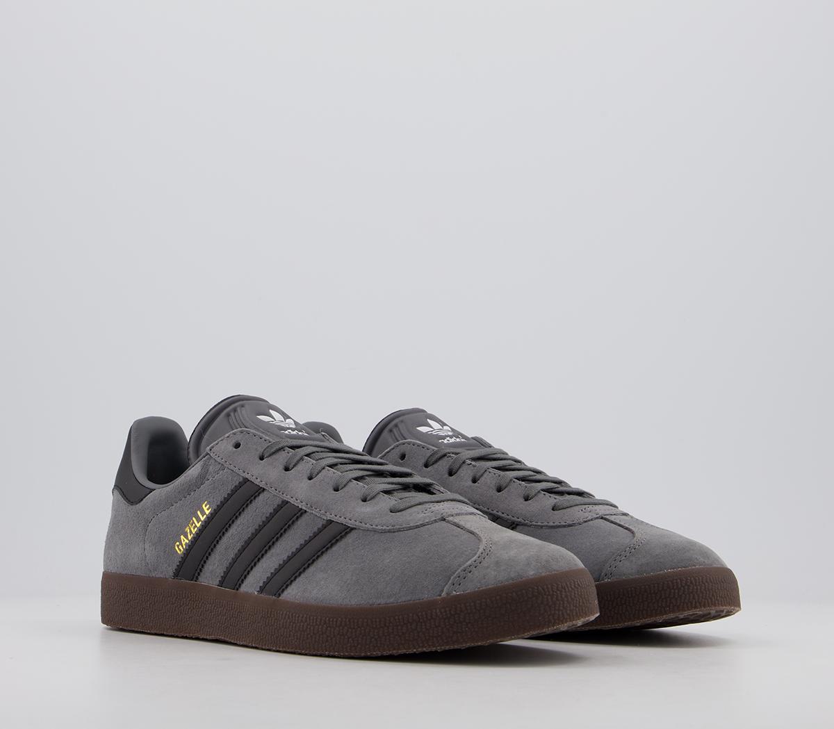 gazelle grey black gum