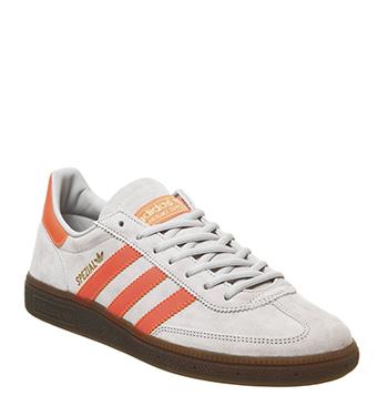Handball Spezial Low Top Suede Trainers in Copper White Gold Handball Spezial Low Top Suede Trainers in Copper White Gold
