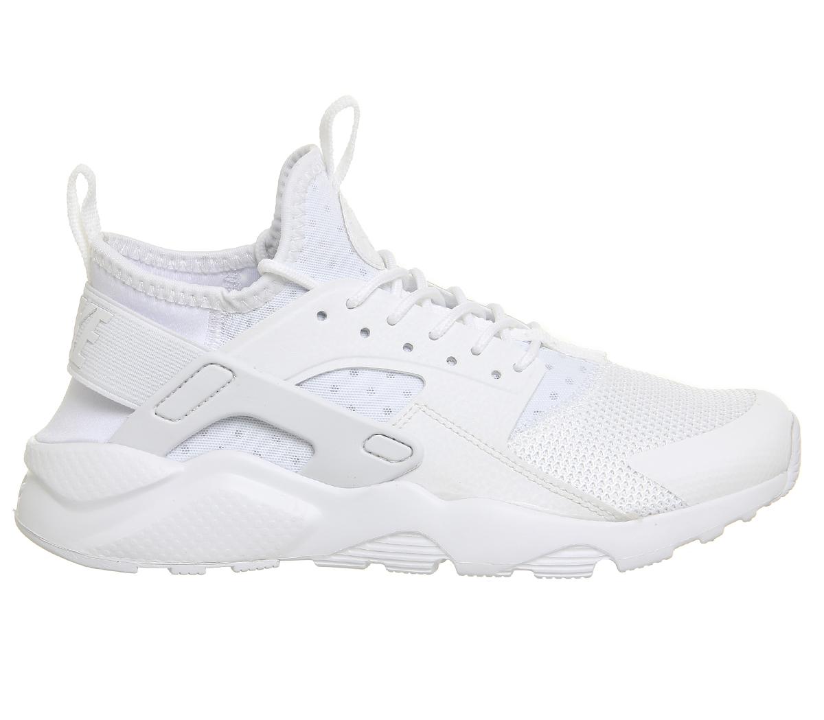 nike women's all white huaraches