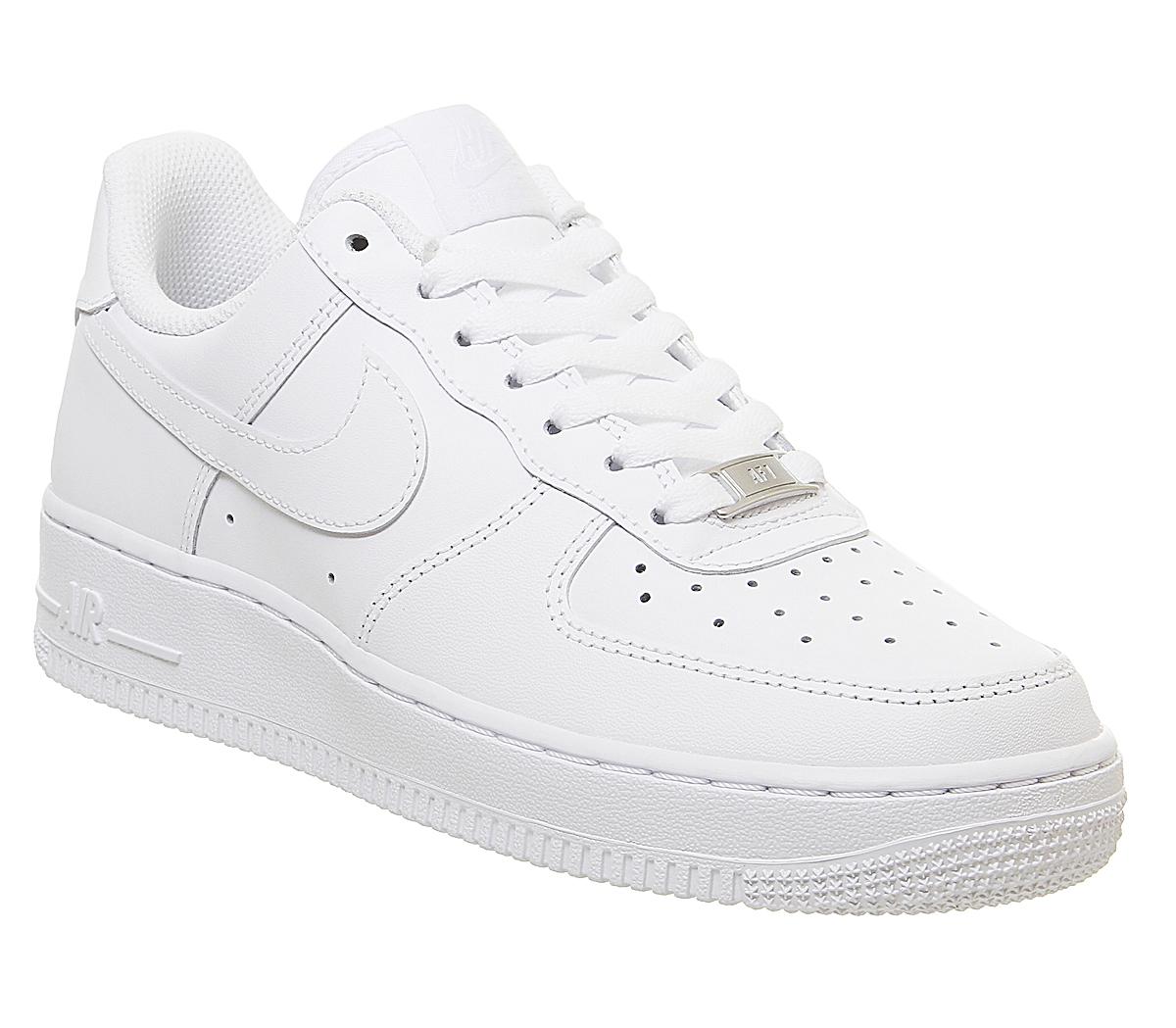 Nike Air Force 1 07 Trainers White - Hers trainers