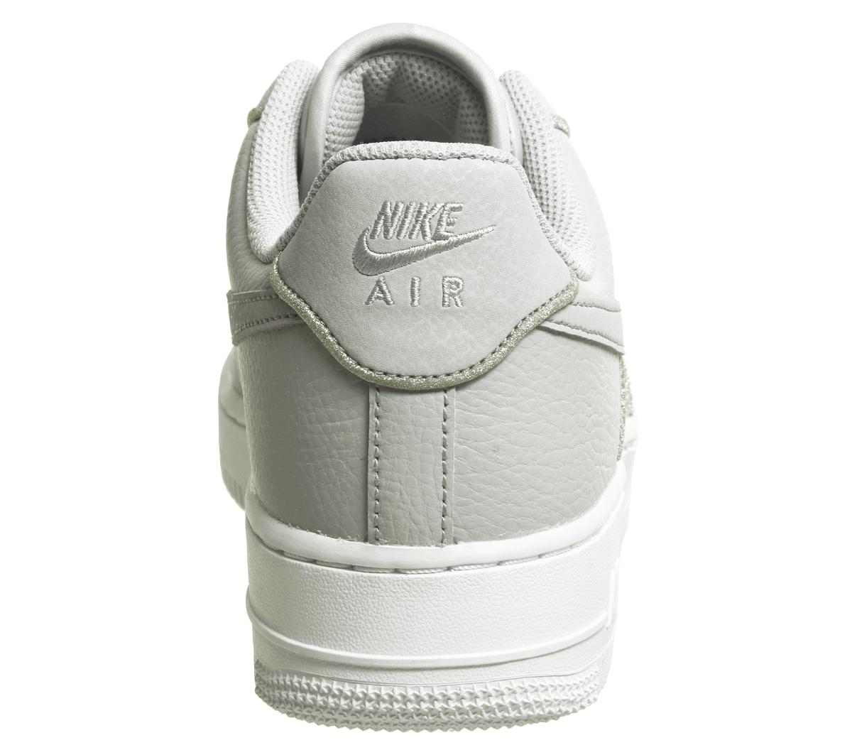 nike air force 1 07 trainers wolf grey glitter