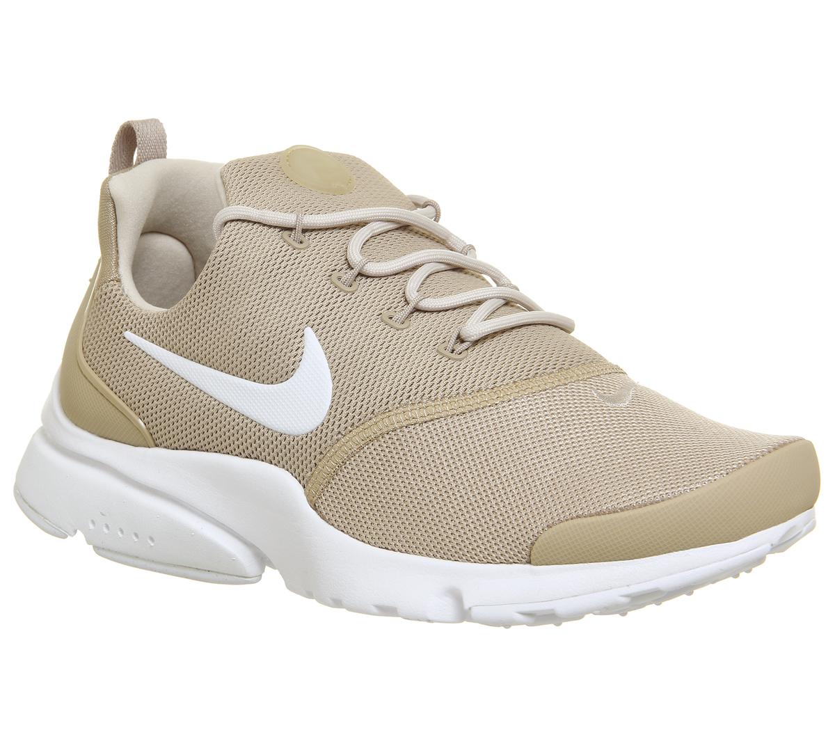 Nike Presto Fly Trainers Sand - Hers 
