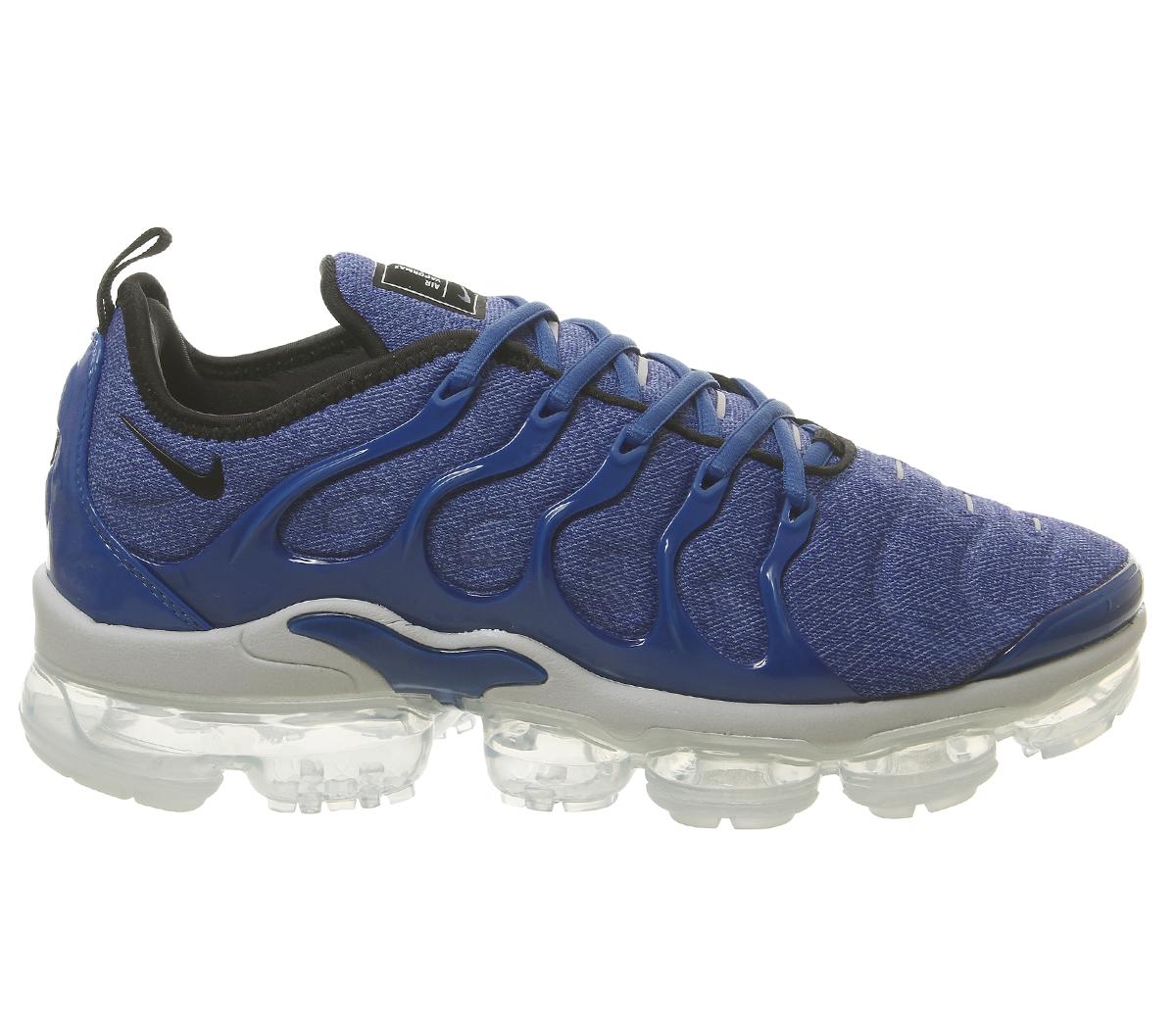 vapormax plus royal blue