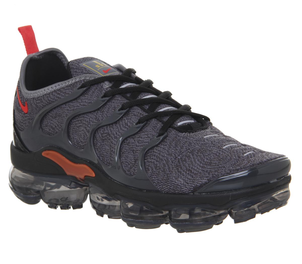 Nike Vapormax Air Vapormax Plus Trainers Cool Grey Team Orange - His ...