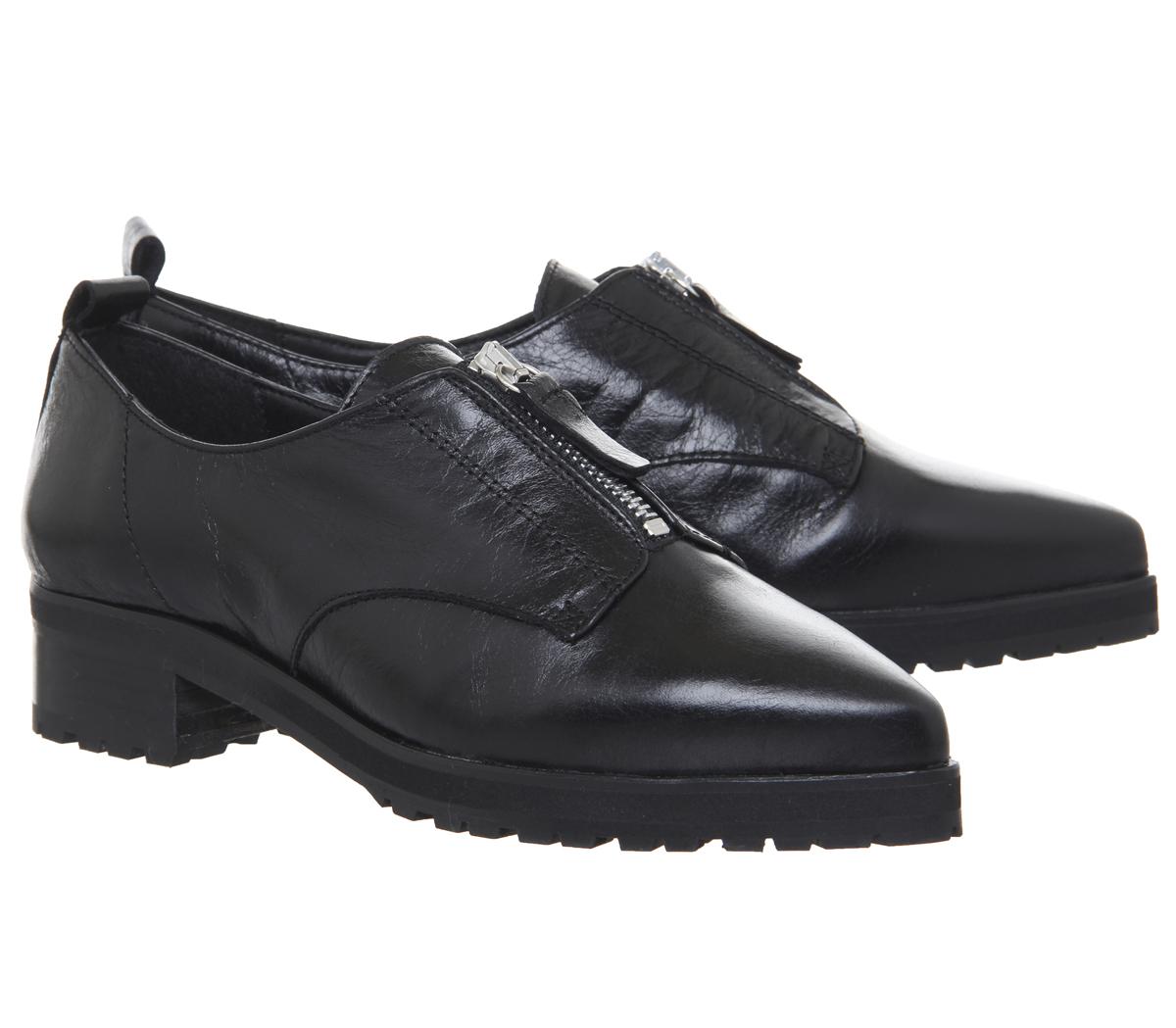 Office Foster Zip Front Cleated Shoes Black Leather - Flat Shoes for Women