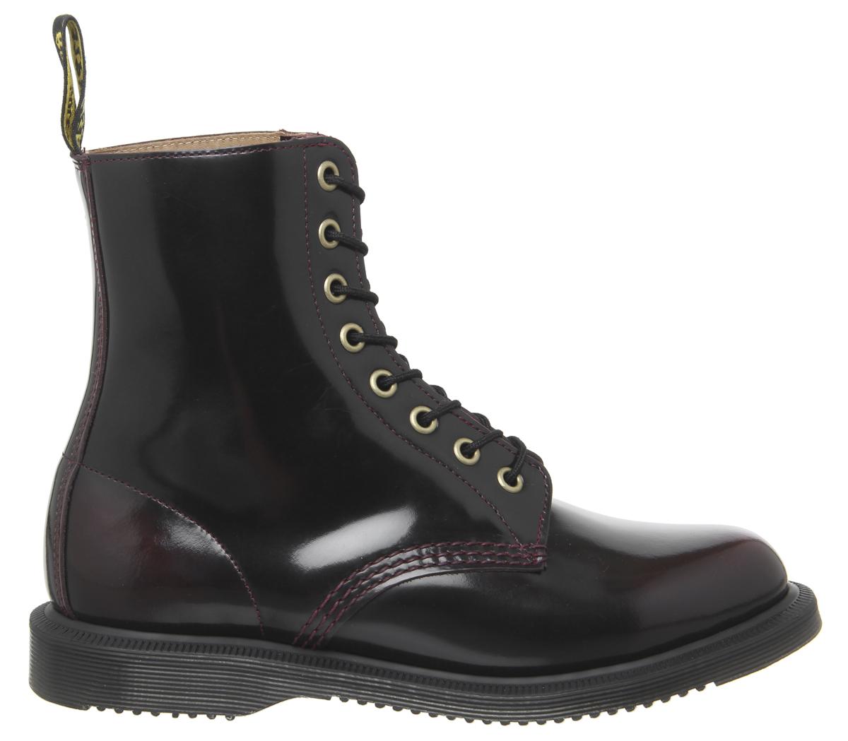 elsham 8 eye boots black leather