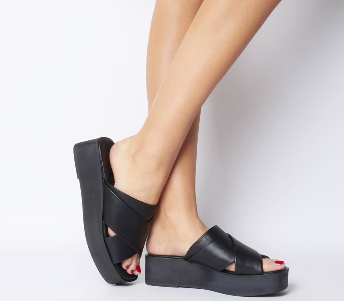 black flatform slides