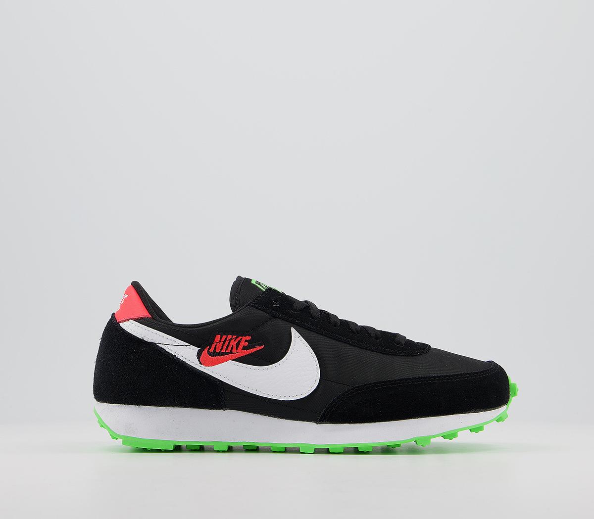 nike strike trainers