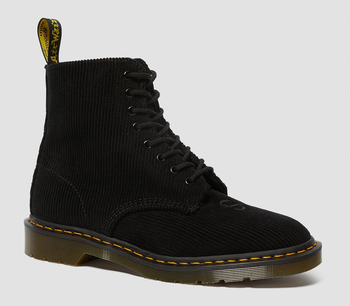 dr martens 1460 undercover