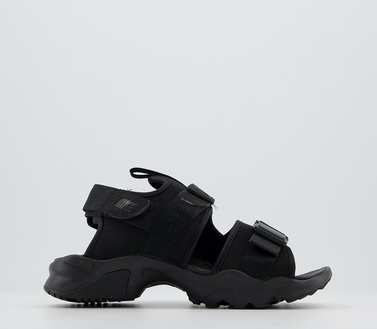 nike city sandals in black