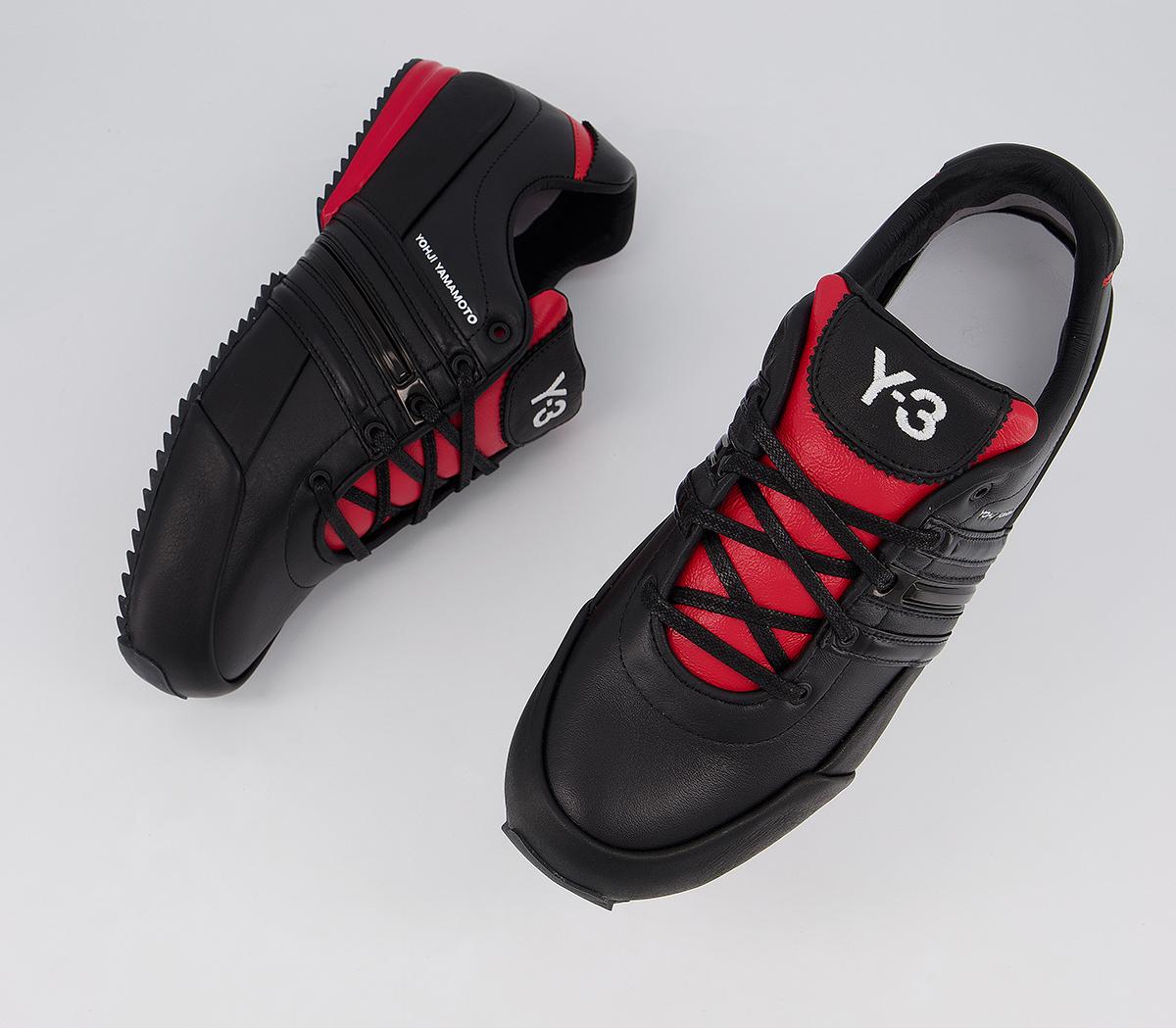 y 3 trainer