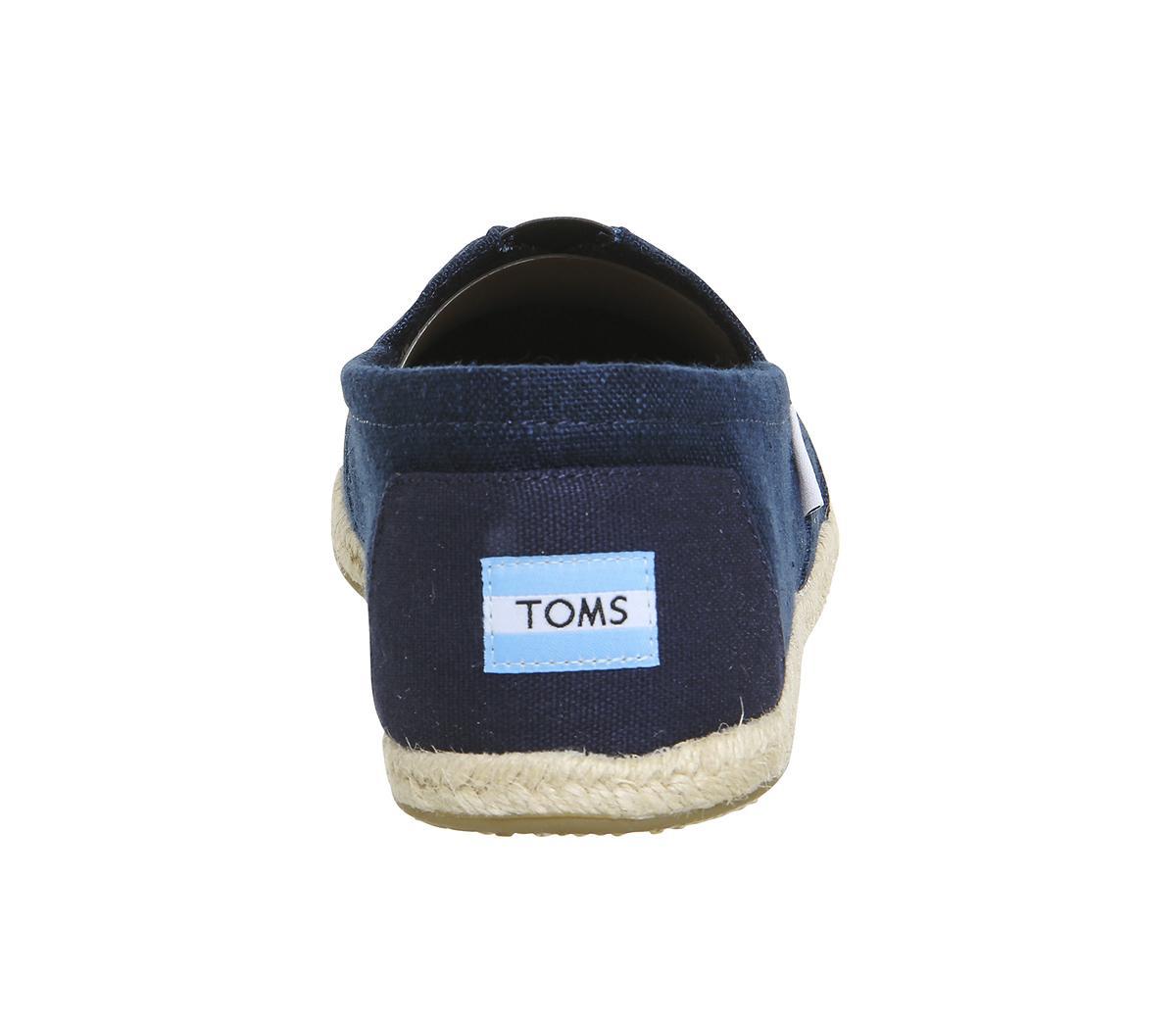 where to buy dansko clogs in store