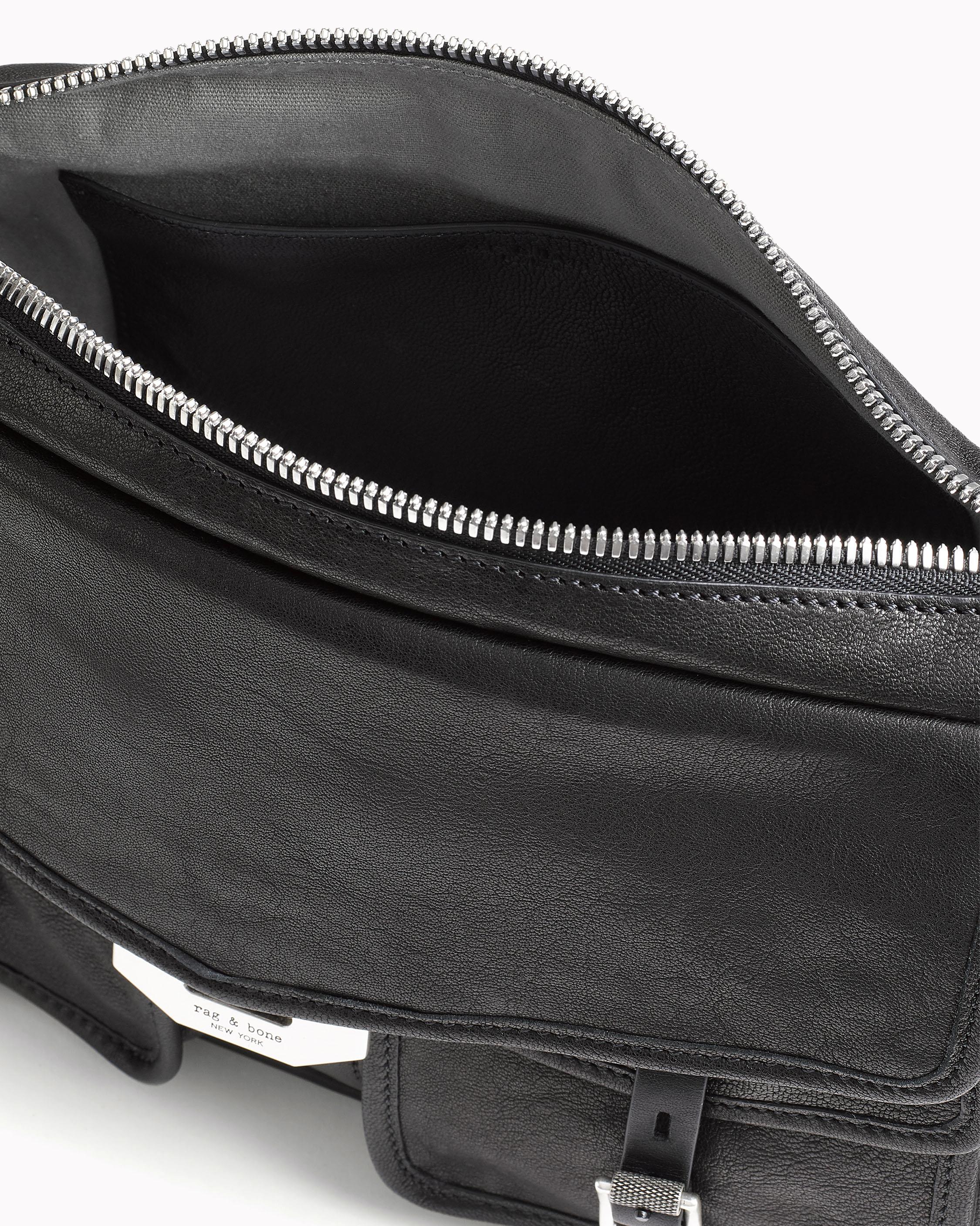 The Field Leather Messenger Bag In Black Rag Bone