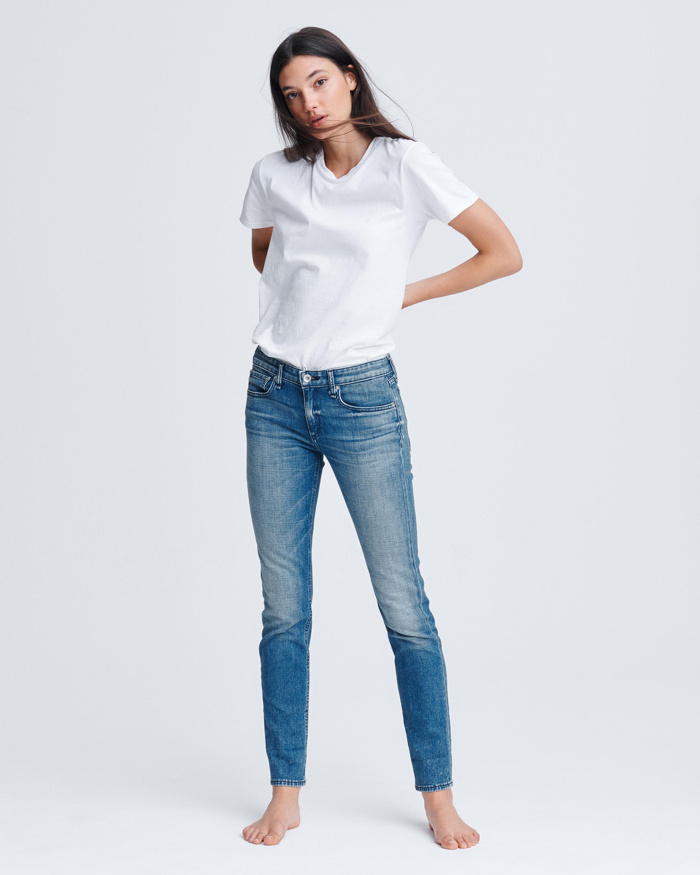 Dre Low-Rise Slim Boyfriend Jeans in Sapphire | rag & bone