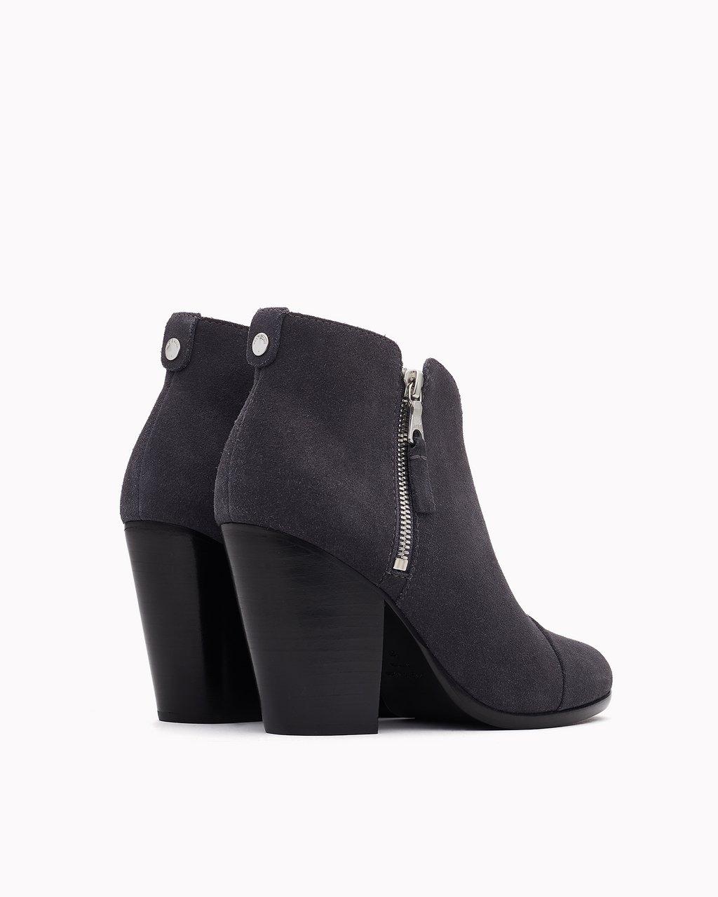 Margot Leather Ankle Boots in Navy | rag & bone