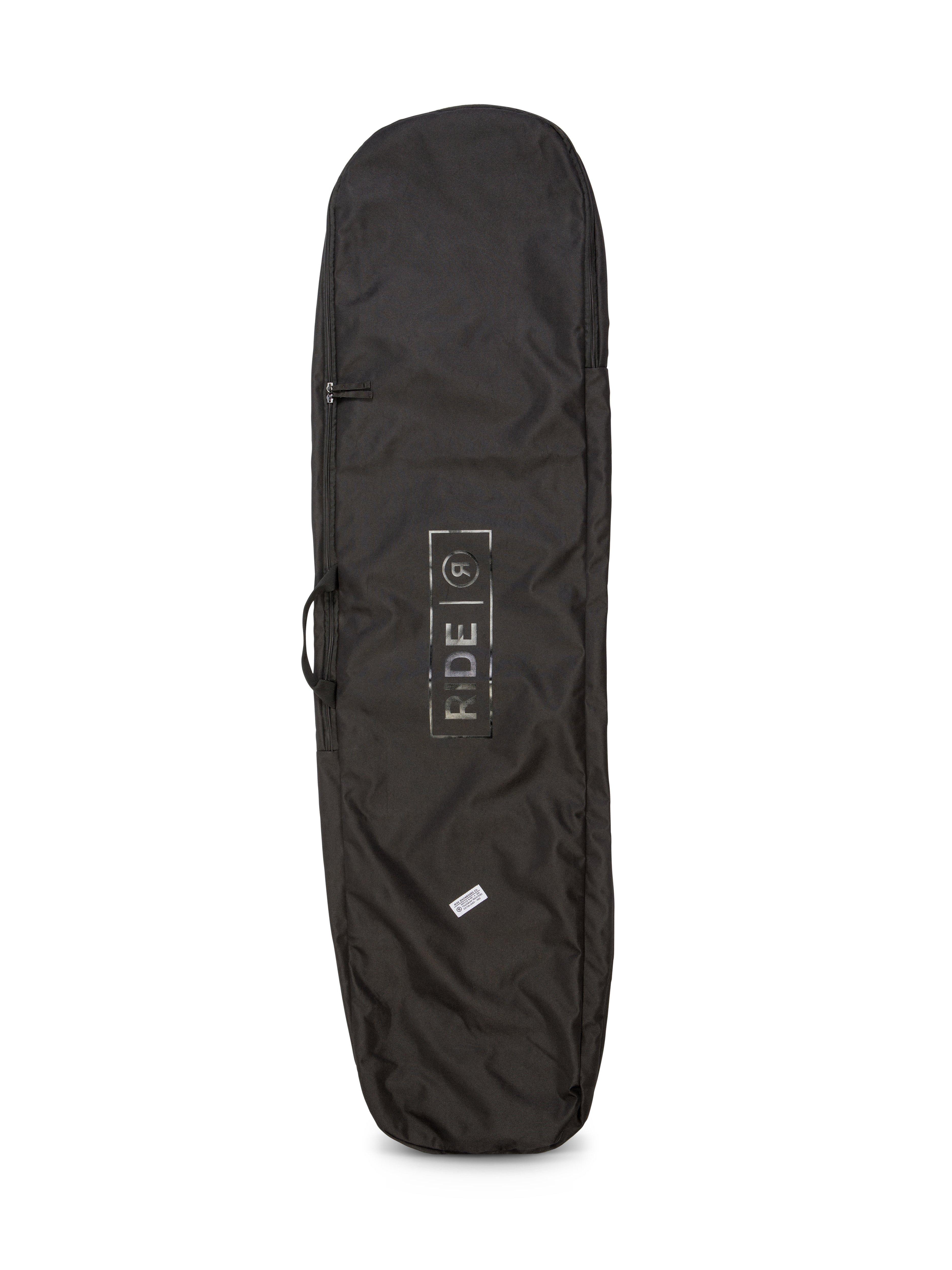 black snowboard bag