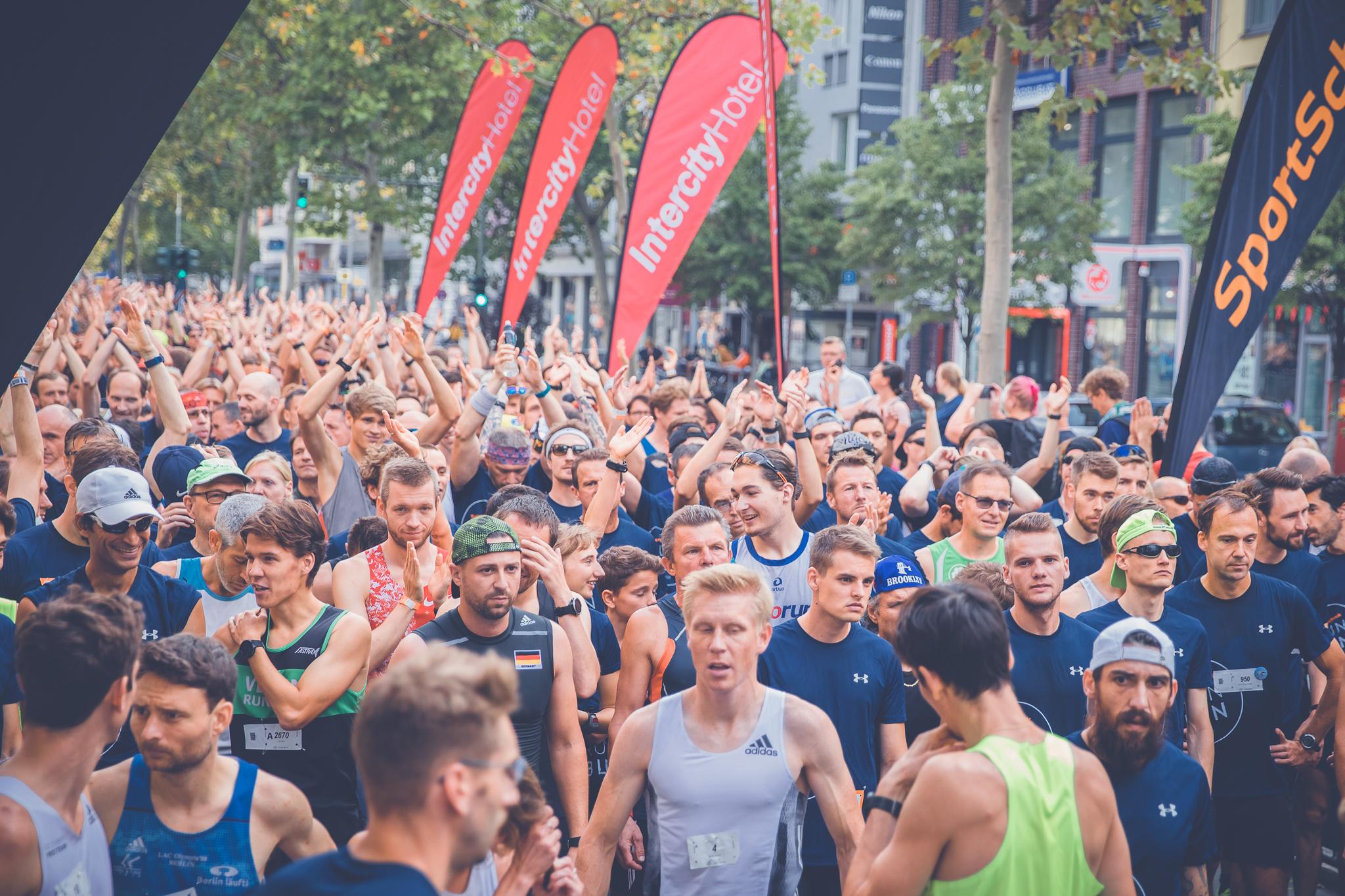 Sportscheck Run Berlin Deine Stadt Dein Run