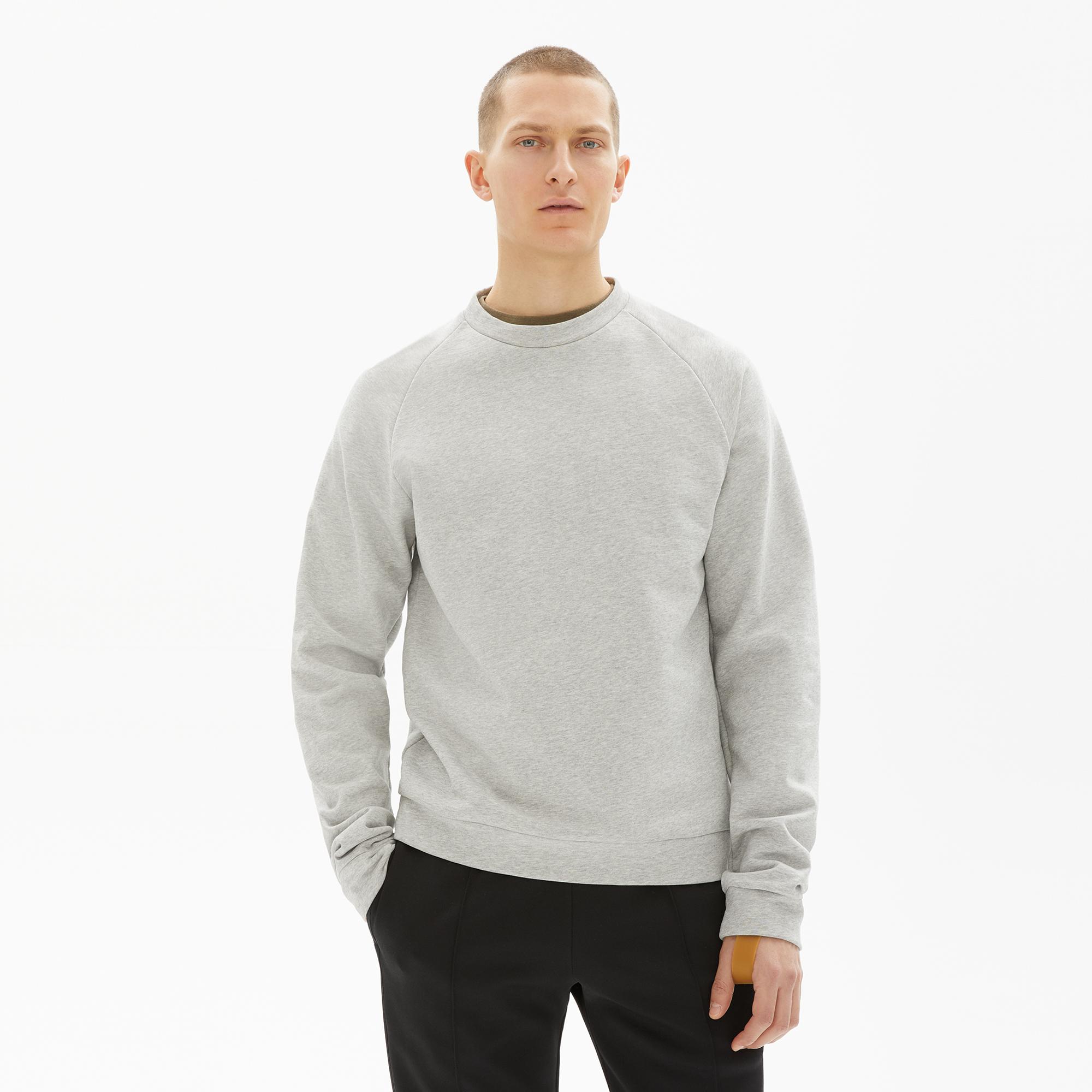 grey raglan sweatshirt