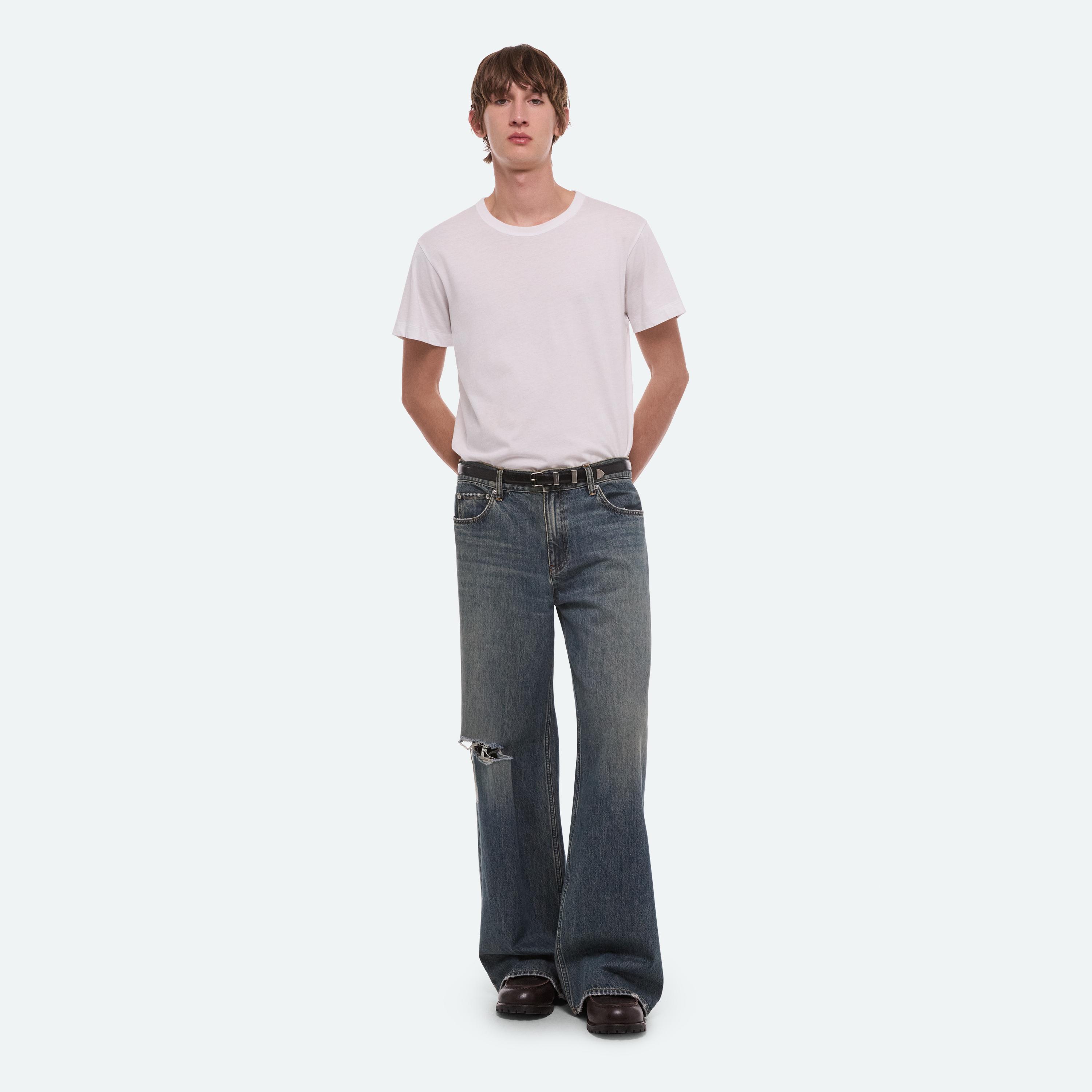 Destroyed Low-Rise Jeans