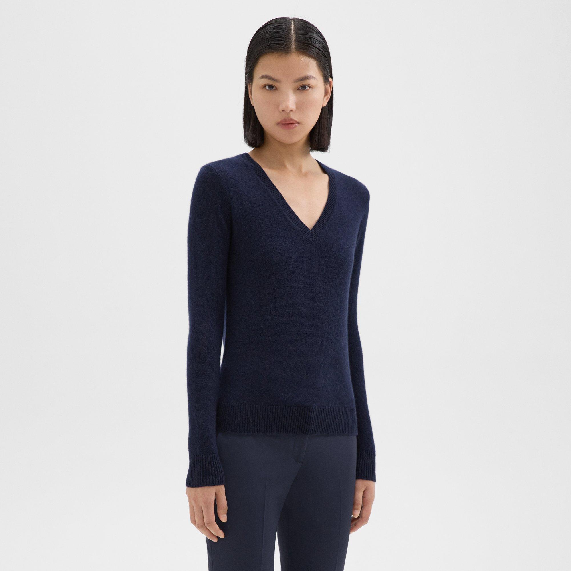 V-Neck Sweater in Feather Cashmere 0 - click to view larger image