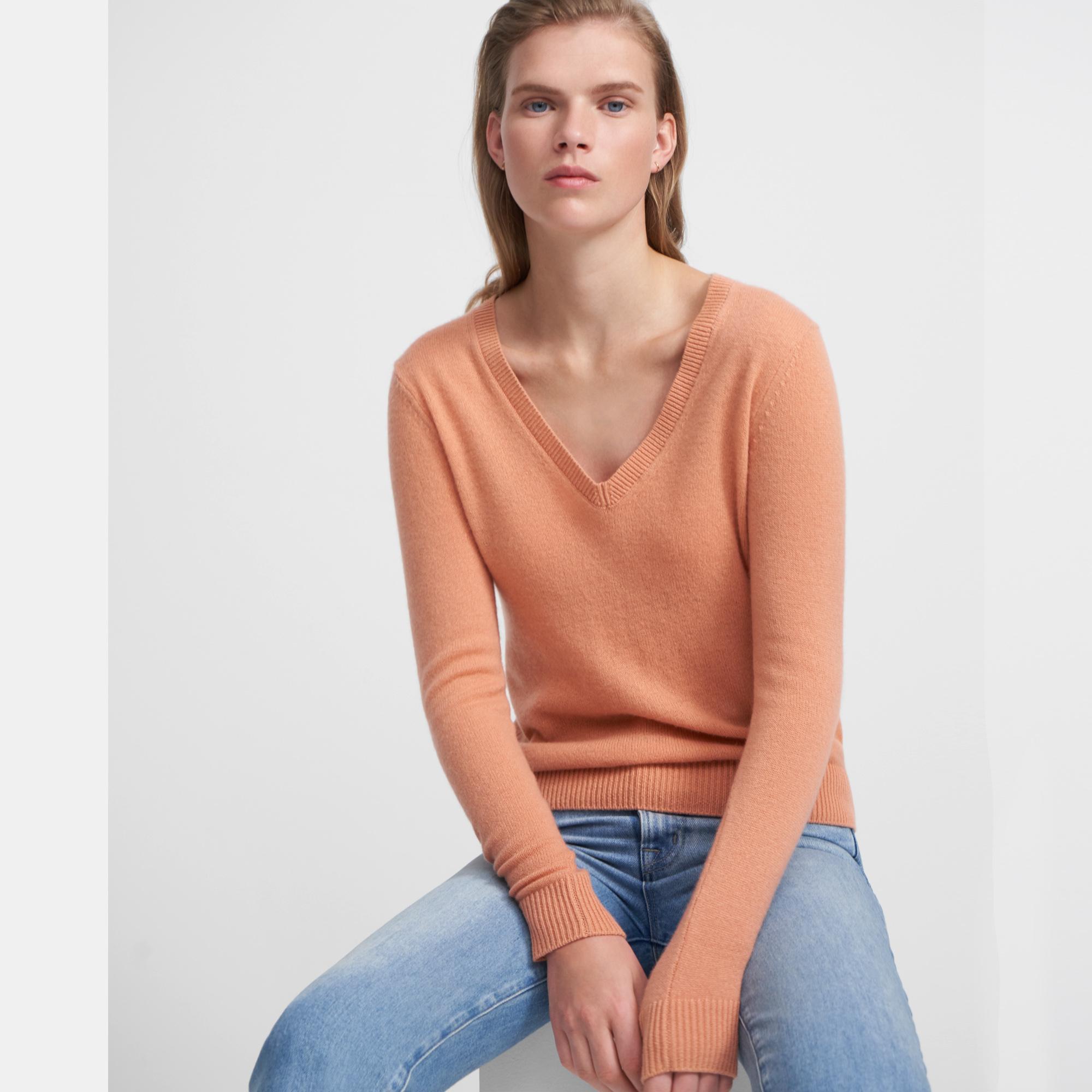 V-Neck Sweater in Feather Cashmere 0 - click to view larger image