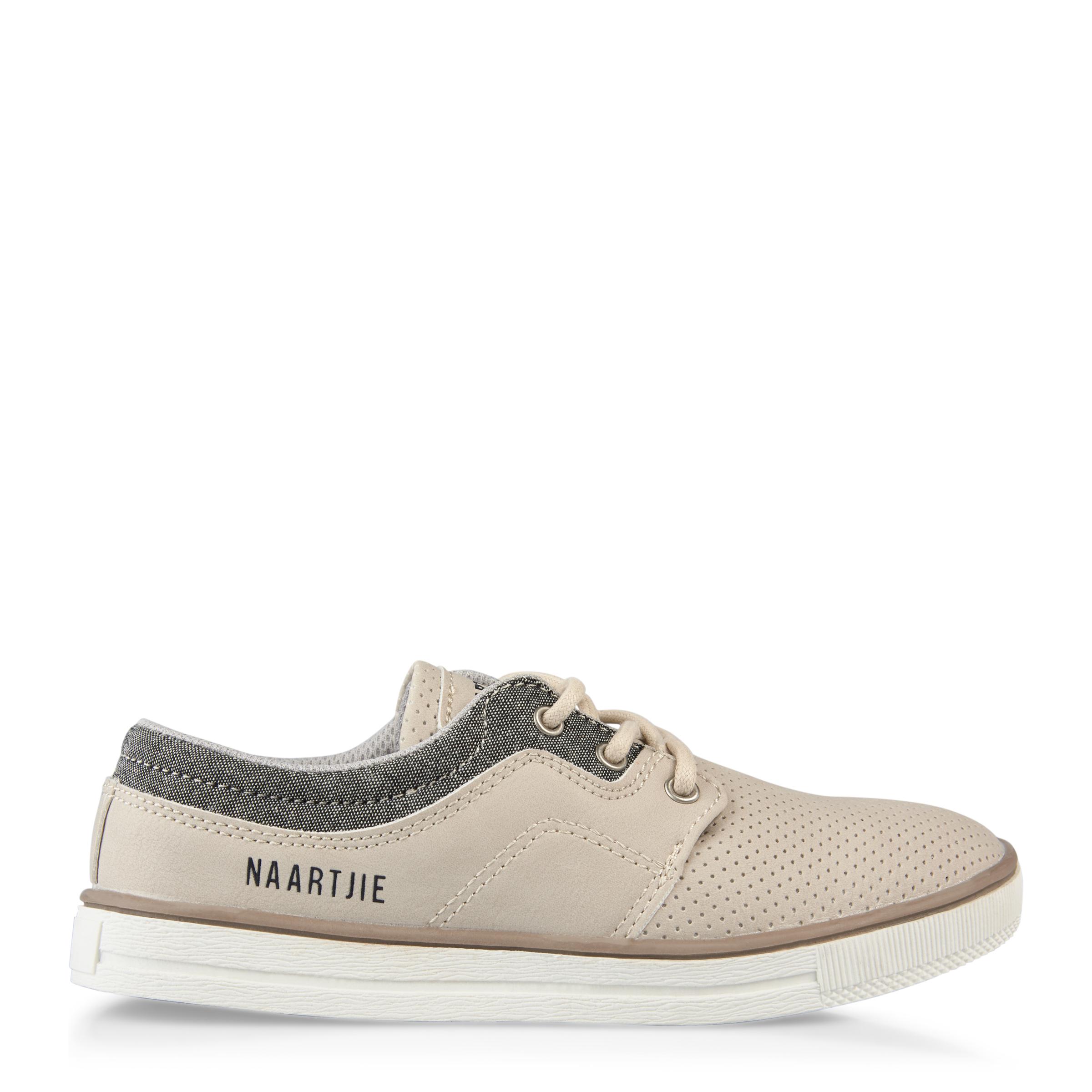 truworths female sneakers