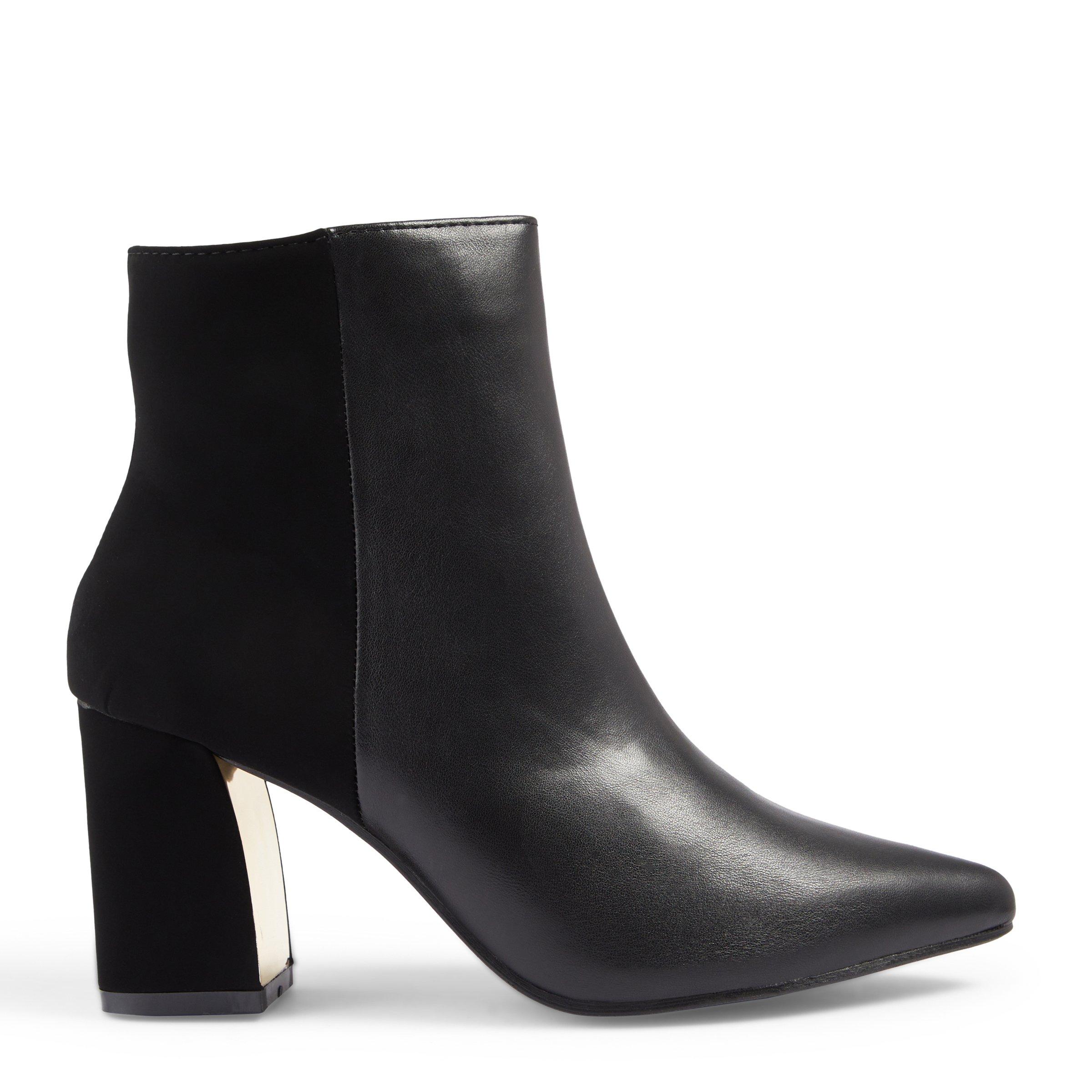 Black Pointy Toe Boot (3100489) | Inwear