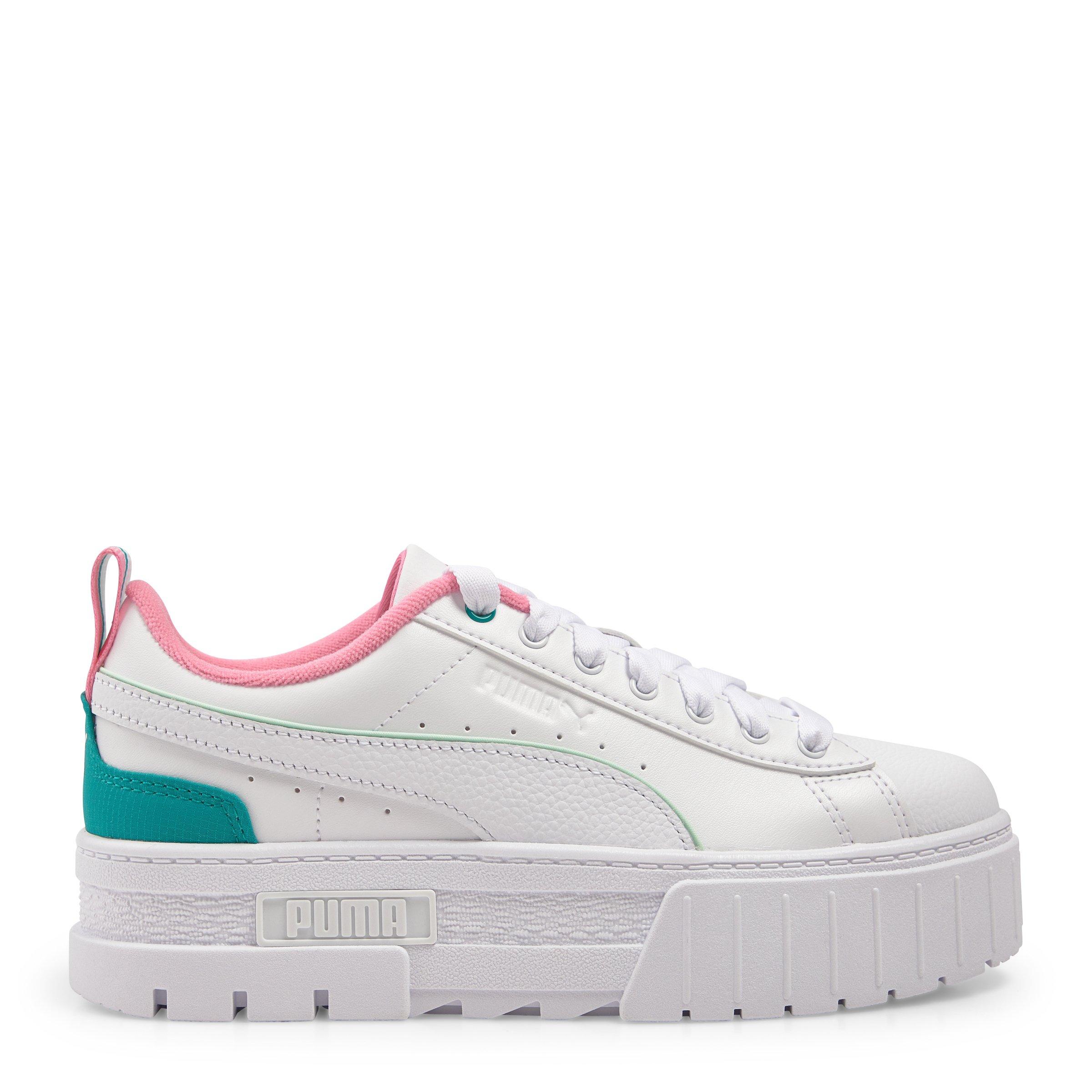 Mayze Retro Resort (3126148) | Puma