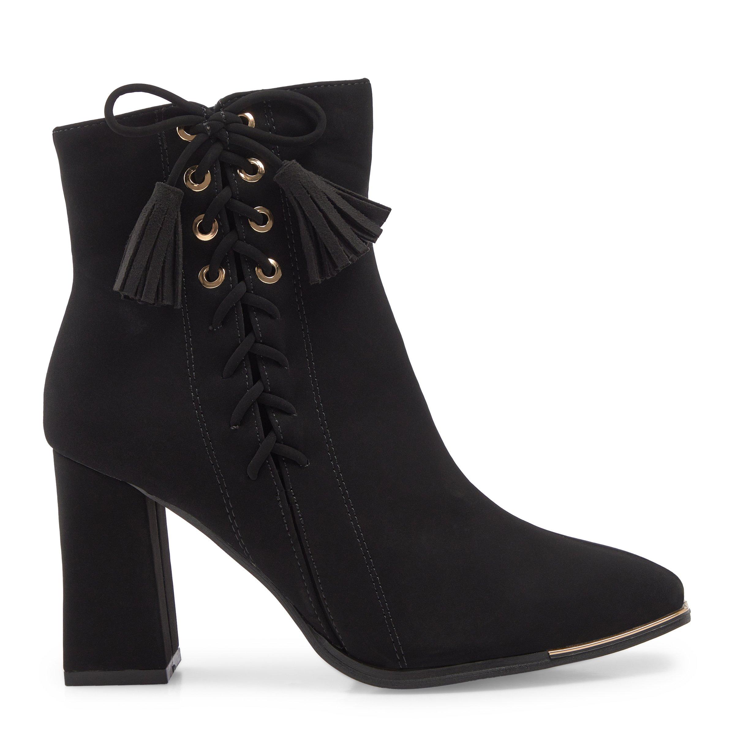 Black Laced Up Classic Boots (3147234) | Identity