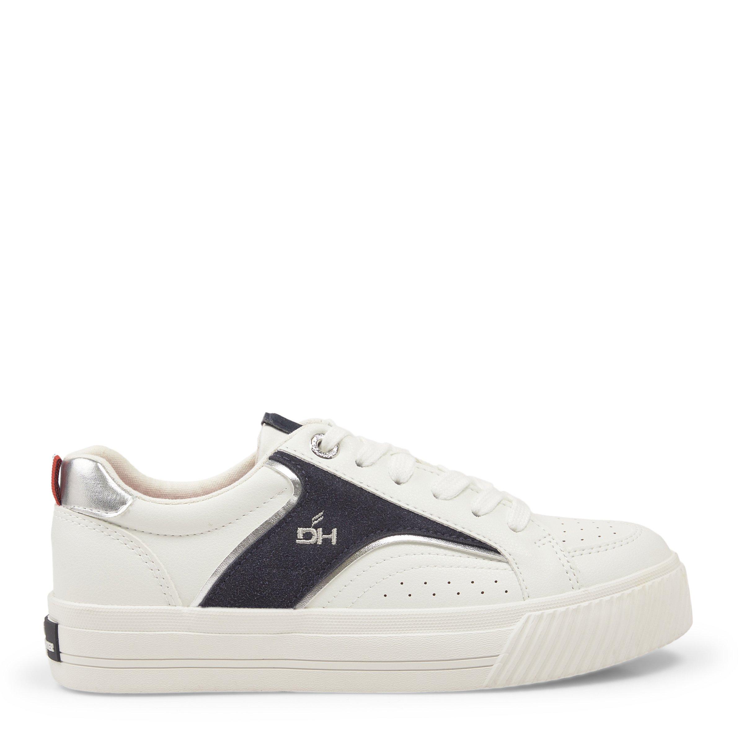 white-sneakers-3184357-daniel-hechter