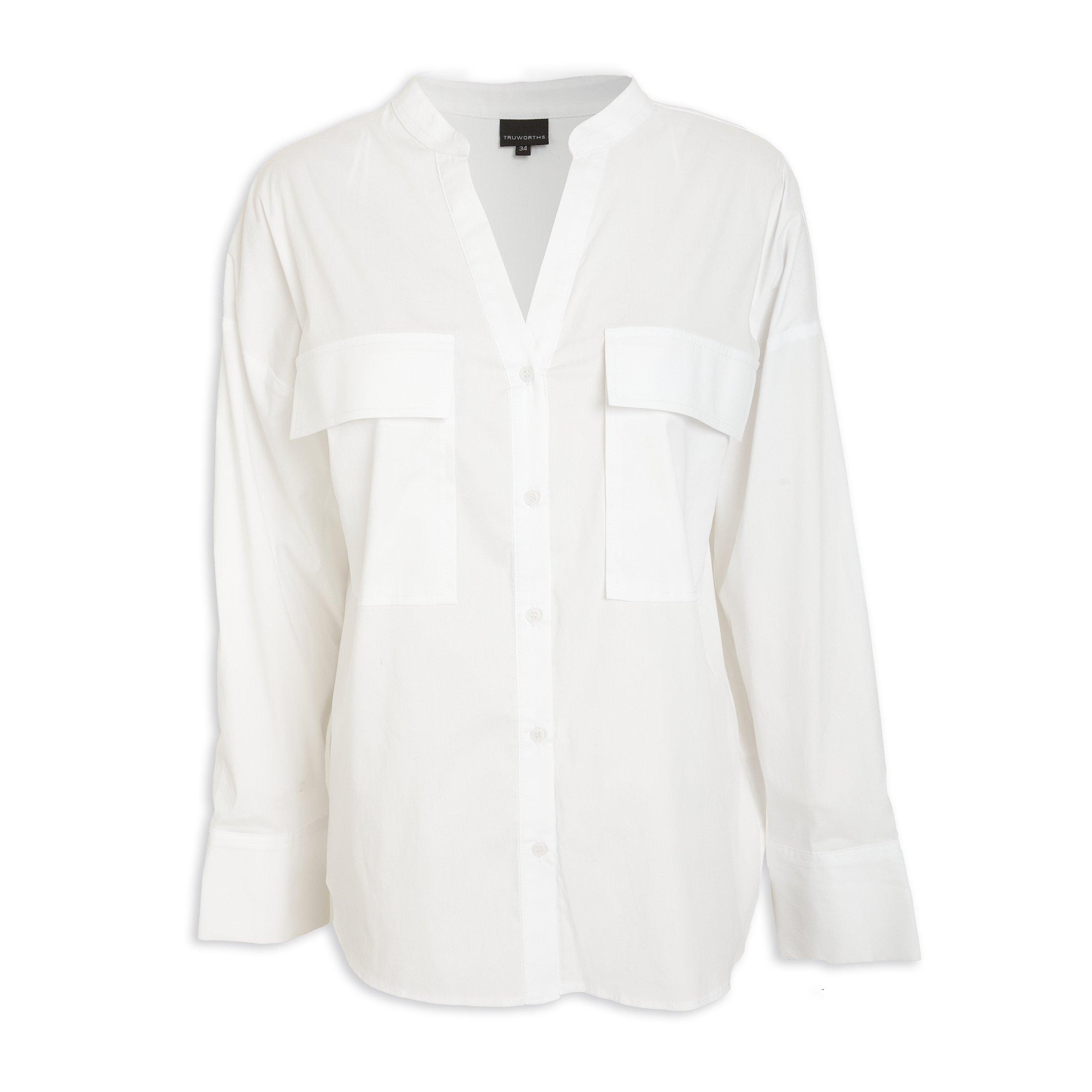 White top with pockets